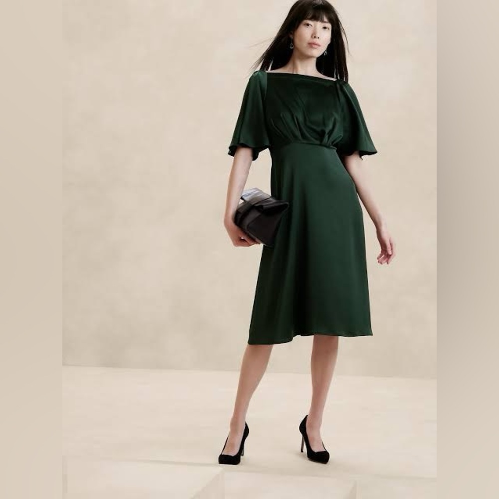 Dark Green Banana Republic Factory Flutter-Sleeve Knee-Length Dress